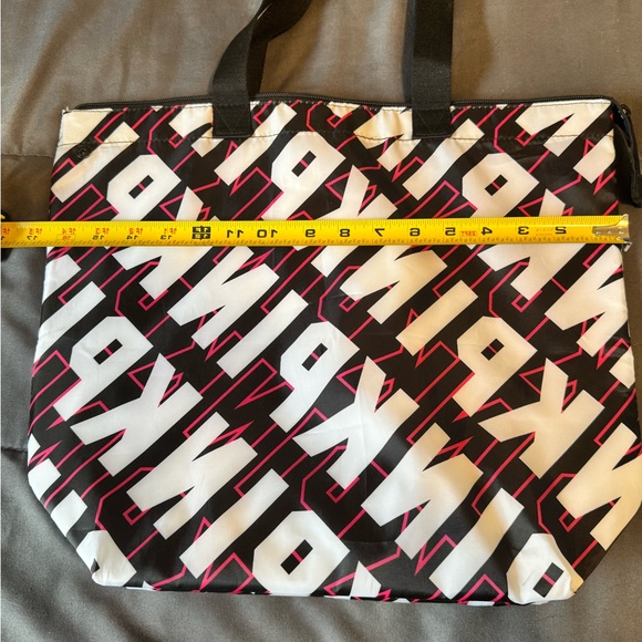 Victoria's Secret PINK Insulated Tote Bag - Black and White - Picture 2 of 6